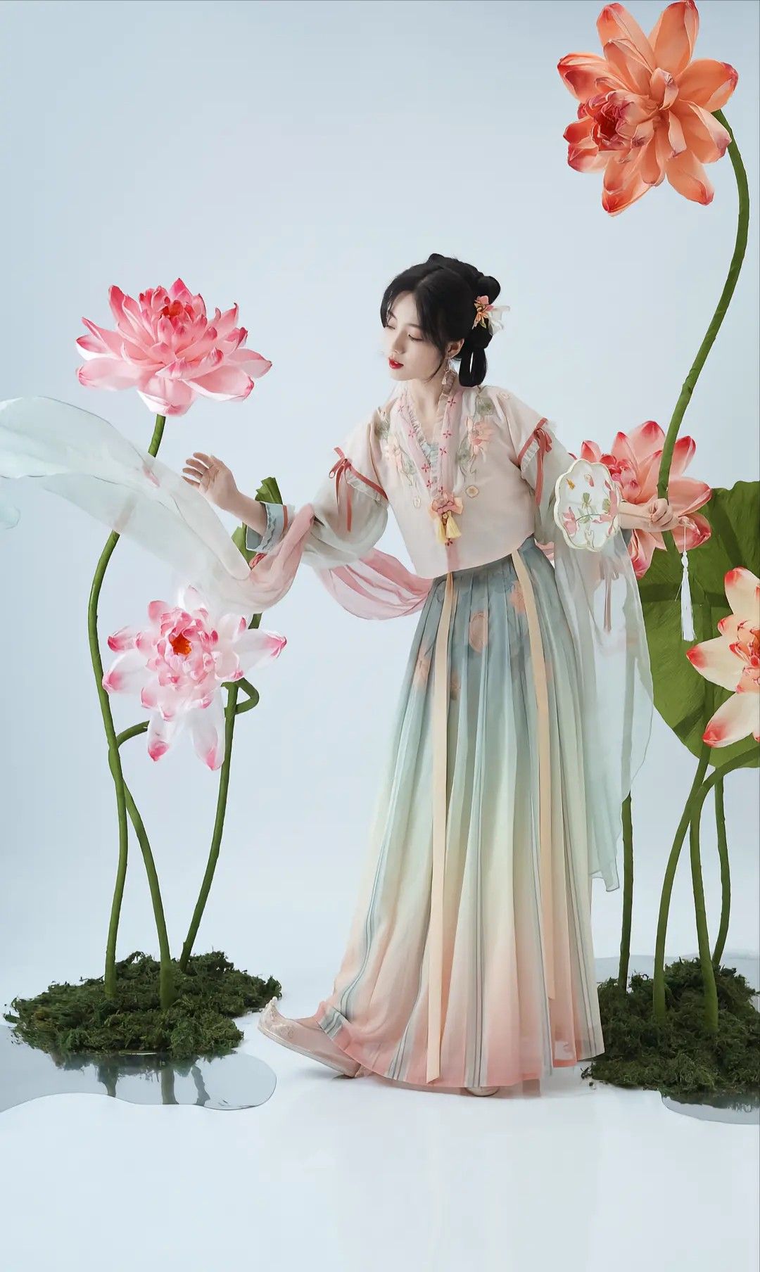 A Summer Hanfu Dress for 10-Year-Old Girls Embracing Traditional Elegance in Modern Comfort