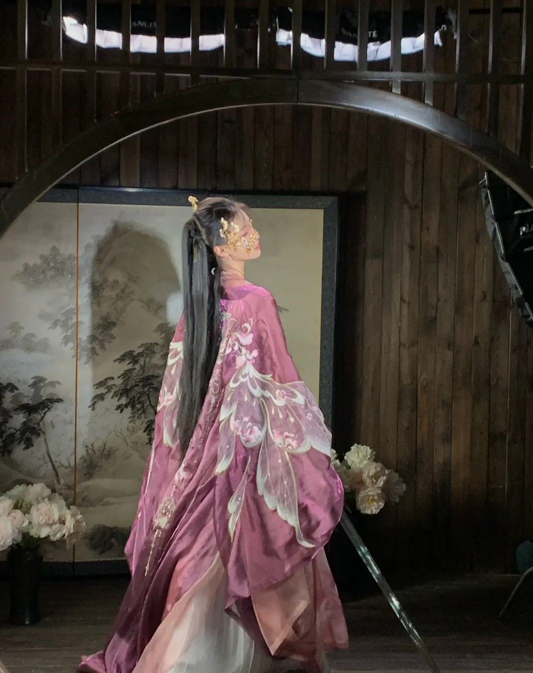 The Splendor of Cheongsam:The Traditional Dress of the Republic of China The Splendor of Cheongsam:The Traditional Dress of the Republic of China