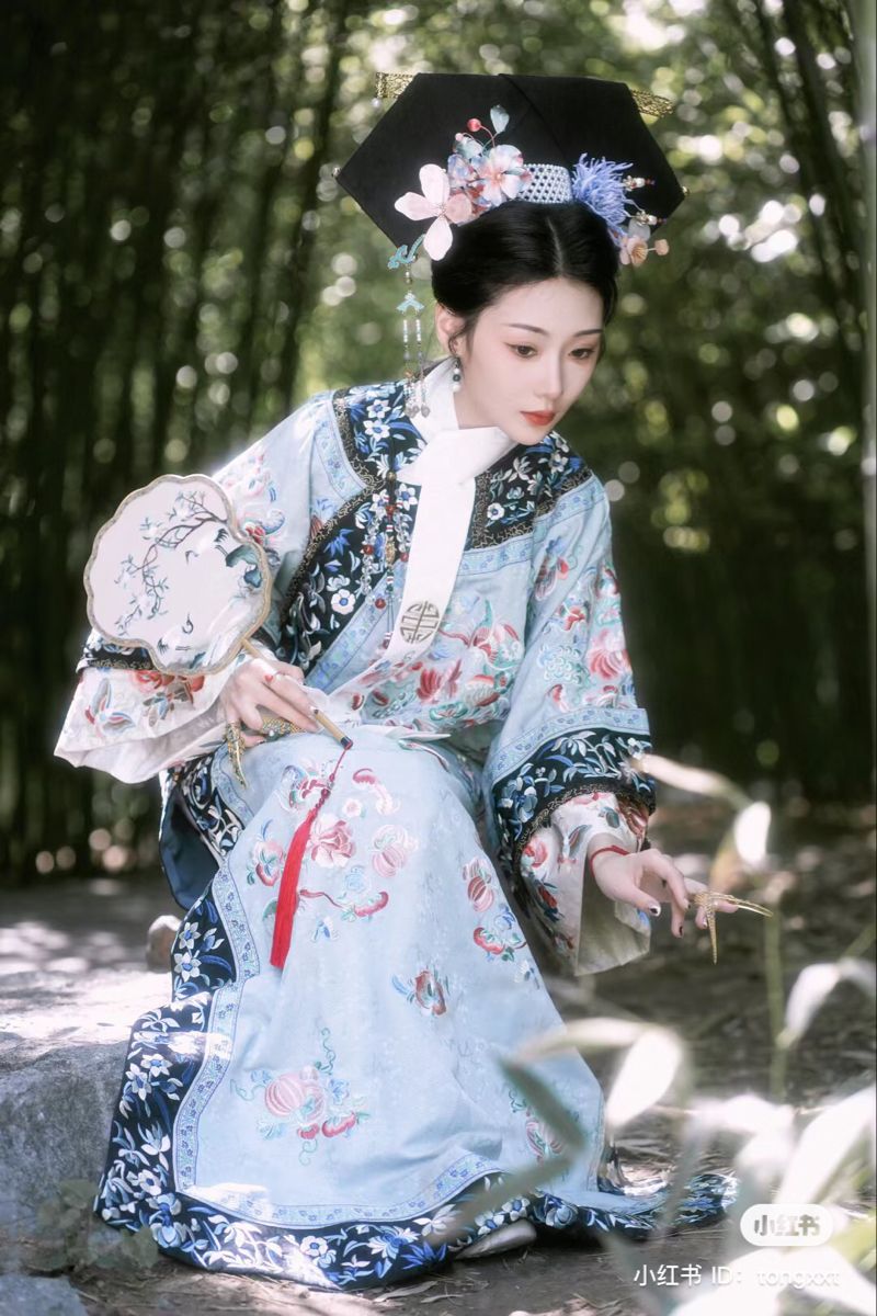 Customizing Cheongsam Flower Buttons:A Blend of Tradition and Modernity Customizing Cheongsam Flower Buttons:A Blend of Tradition and Modernity