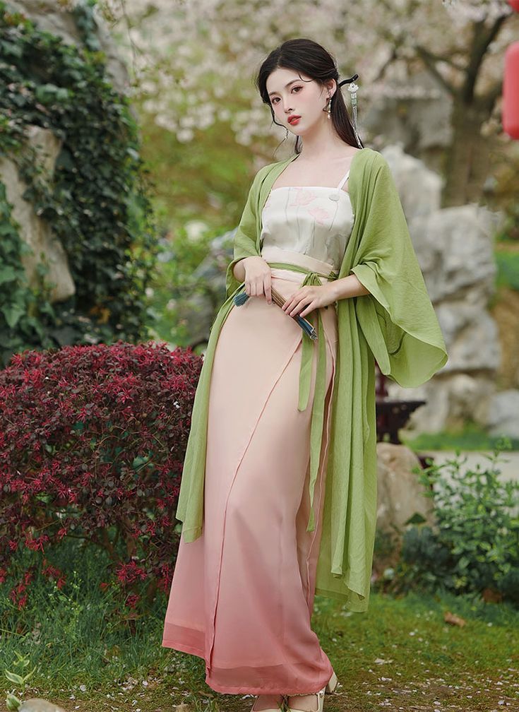 Childrens Shoes for Traditional Chinese Hanfu Costumes:A Guide to Perfect Pairing Childrens Shoes for Traditional Chinese Hanfu Costumes:A Guide to Perfect Pairing