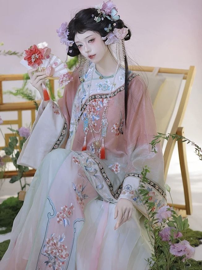 A Girls Birthday Celebration in a Traditional Chinese Flag Dress A Girls Birthday Celebration in a Traditional Chinese Flag Dress