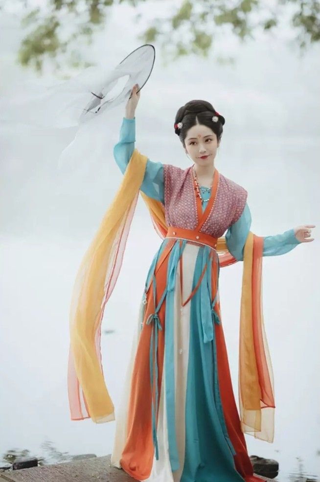 Stylish Summer of the Cheongsam Woman with 7-Point Sleeve Qipao