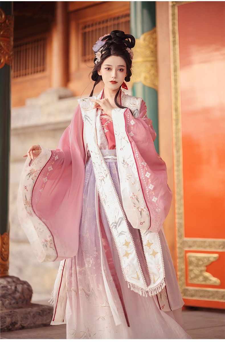Traditional Tang Suit for Children:A Cultural Delight in Childrens Fashion
