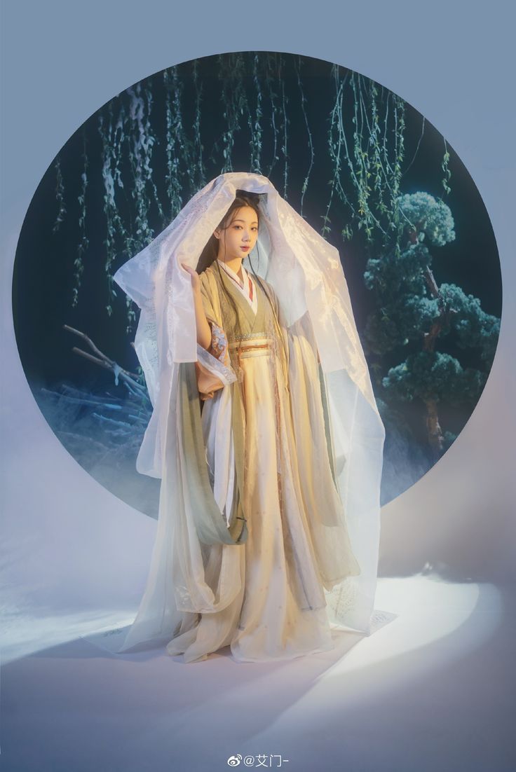 The Revival of Hanfu Culture:Cold Mountain Crossing in the Era of Hanfu Fashion The Revival of Hanfu Culture:Cold Mountain Crossing in the Era of Hanfu Fashion