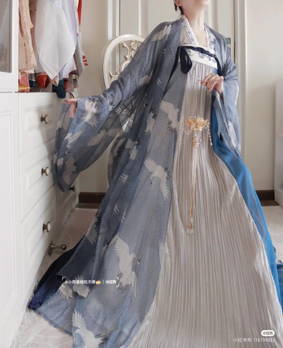 The Allure of Traditional Chinese Cheongsam:A Review on Tao Xiers Signature Qipao The Allure of Traditional Chinese Cheongsam:A Review on Tao Xiers Signature Qipao