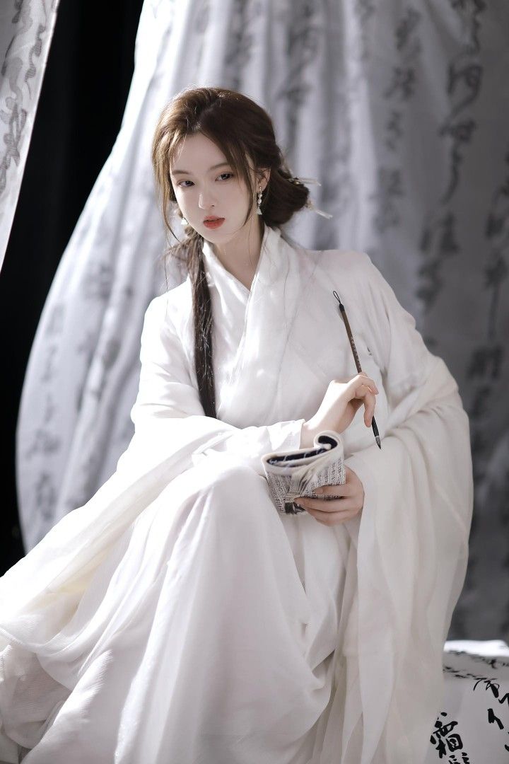 Original Autumn-Winter Style of Horseface Skirt:A Blend of Tradition and Modernity Original Autumn-Winter Style of Horseface Skirt:A Blend of Tradition and Modernity