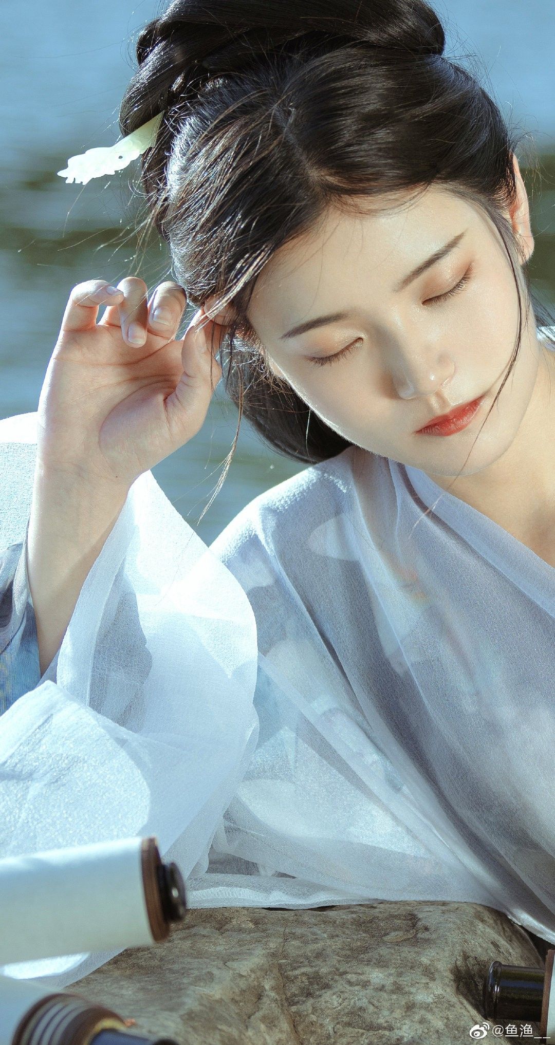 The Enigma of Ancient Gown Skirts:Women in Traditional Chinese Costume The Enigma of Ancient Gown Skirts:Women in Traditional Chinese Costume