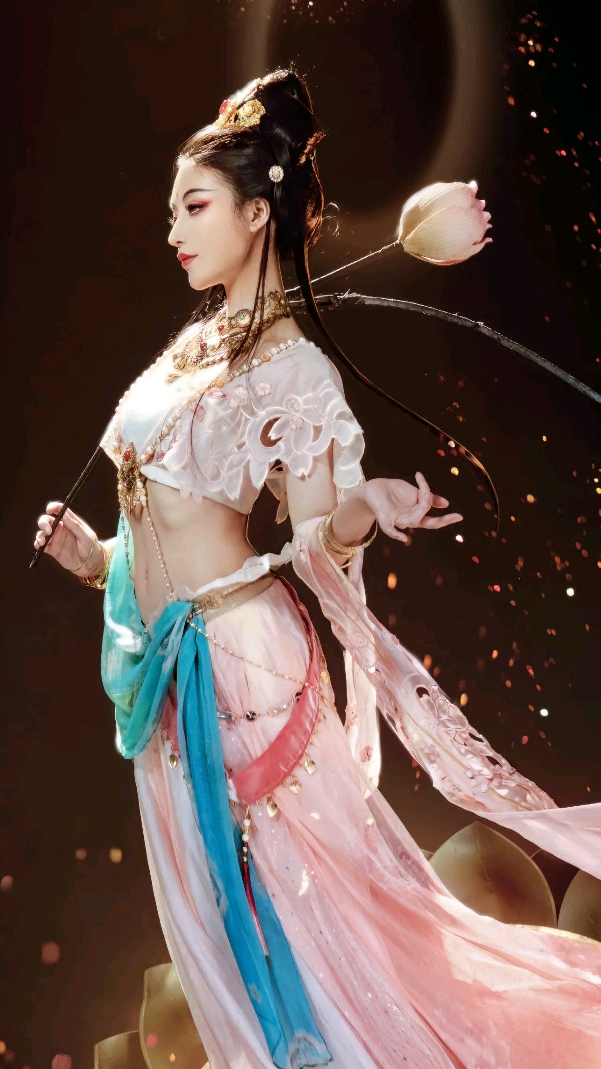 A Celebration of Lunar New Year:The Splendor of Qipao Cheongsam A Celebration of Lunar New Year:The Splendor of Qipao Cheongsam