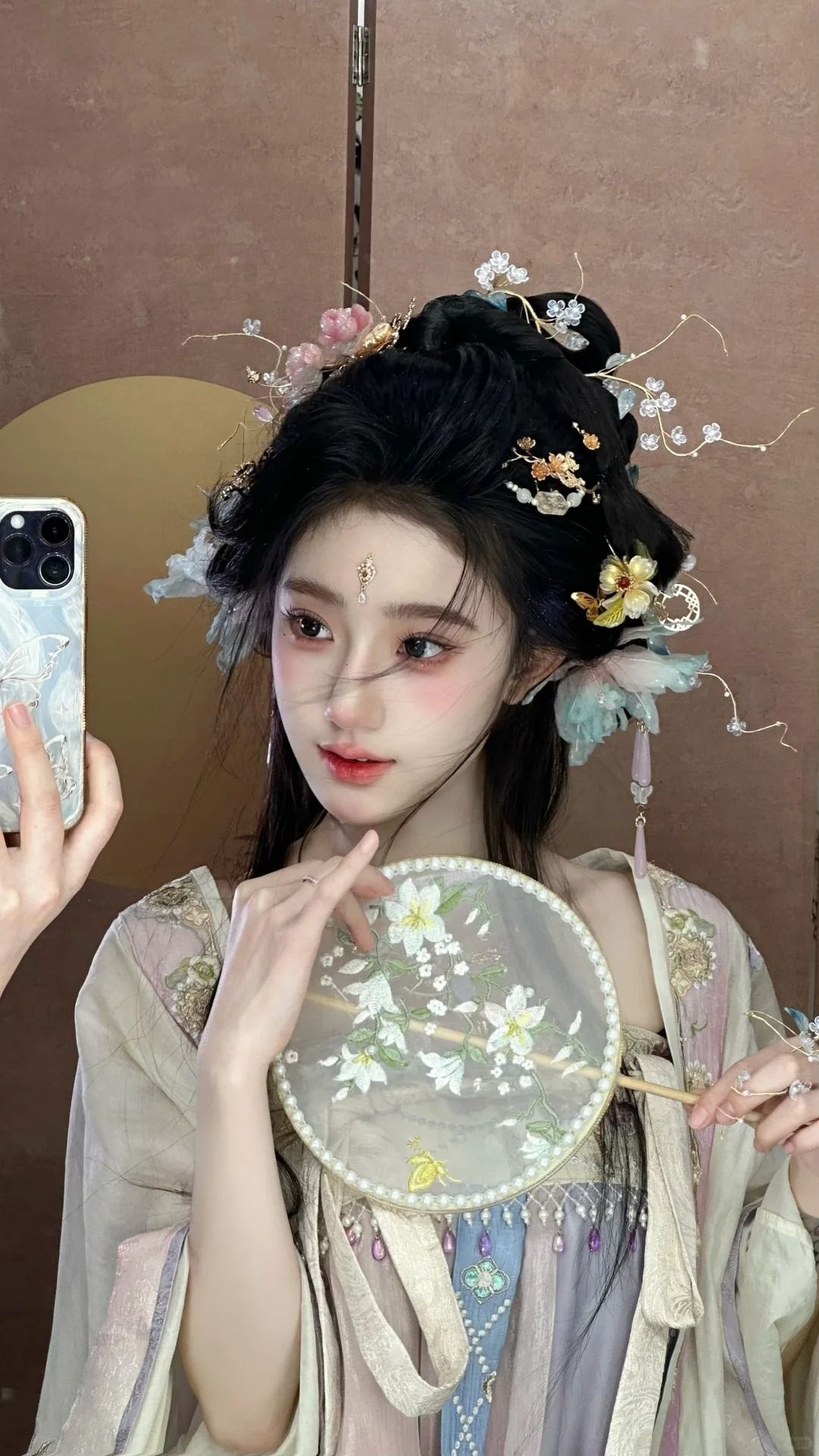 The New Wave of Short-Length Cheongsam for Women:Embracing Fashion and Tradition The New Wave of Short-Length Cheongsam for Women:Embracing Fashion and Tradition
