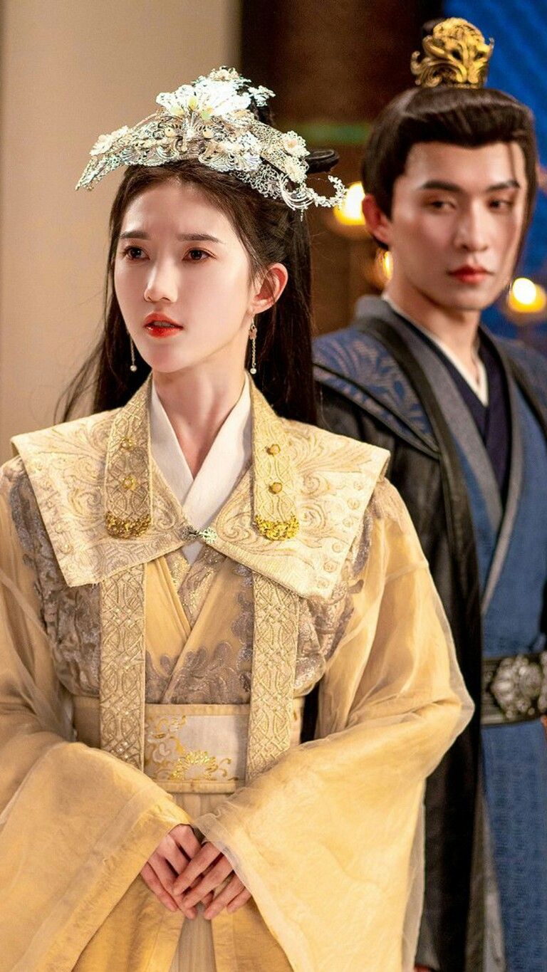 The Evolution of Qipao Dance Costumes:Embracing Traditional Elegance in Dance The Evolution of Qipao Dance Costumes:Embracing Traditional Elegance in Dance