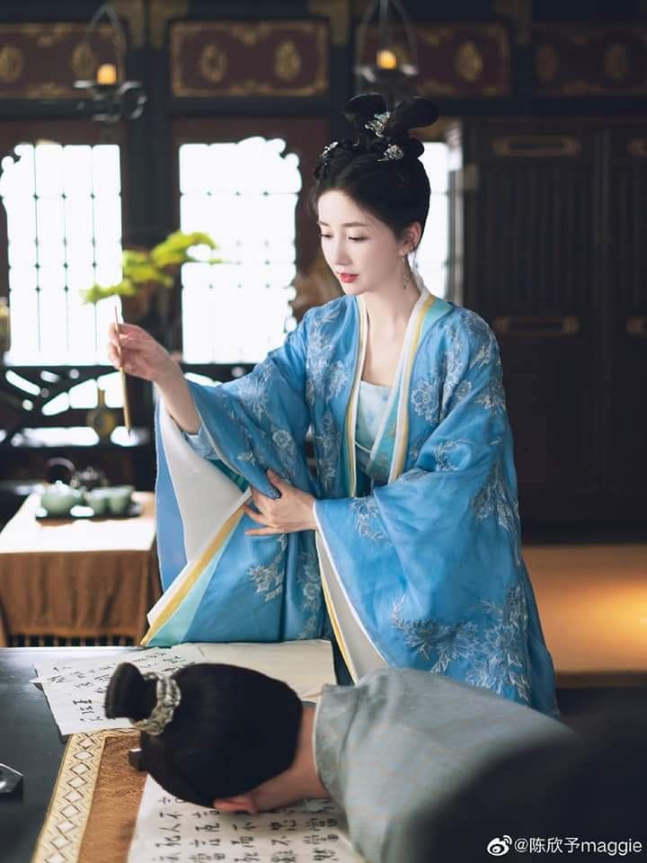 The Splendor of Nanjing Cloud Silk Hanfu:A Journey Through Traditional Chinese Elegance The Splendor of Nanjing Cloud Silk Hanfu:A Journey Through Traditional Chinese Elegance