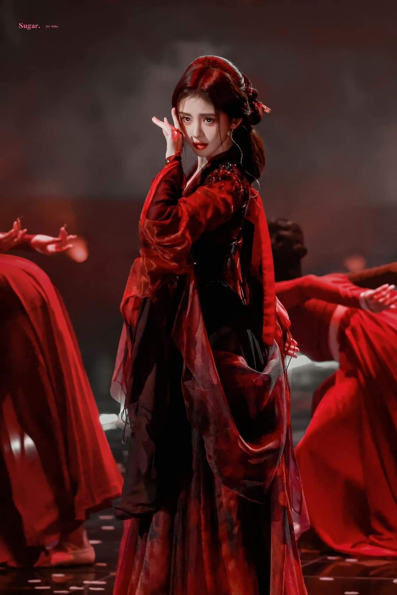 Affordable Song-Style Hanfu:The Allure of Hanfu at an Unbeatable Price