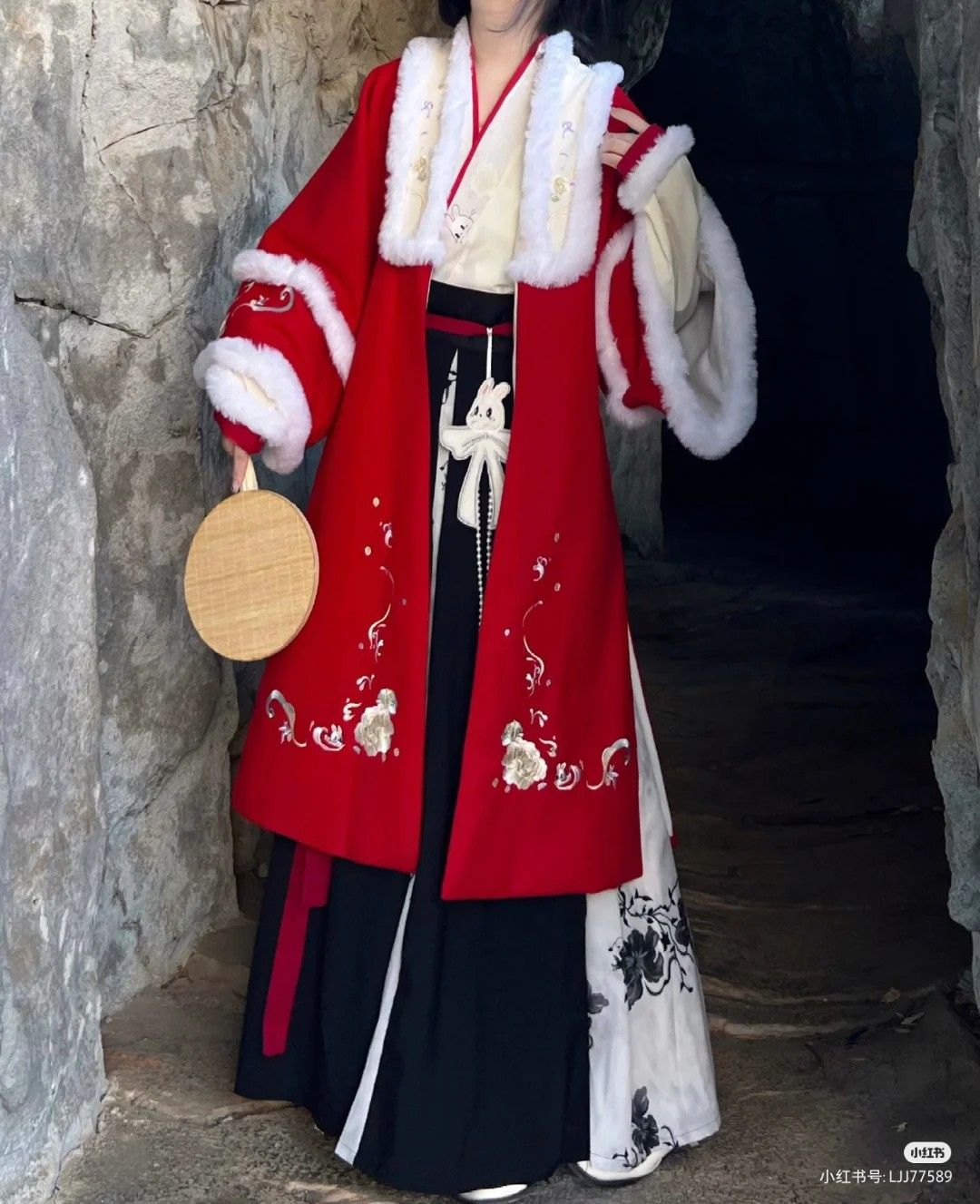 One-Piece Hanfu Dress:The Essence of Traditional Elegance One-Piece Hanfu Dress:The Essence of Traditional Elegance