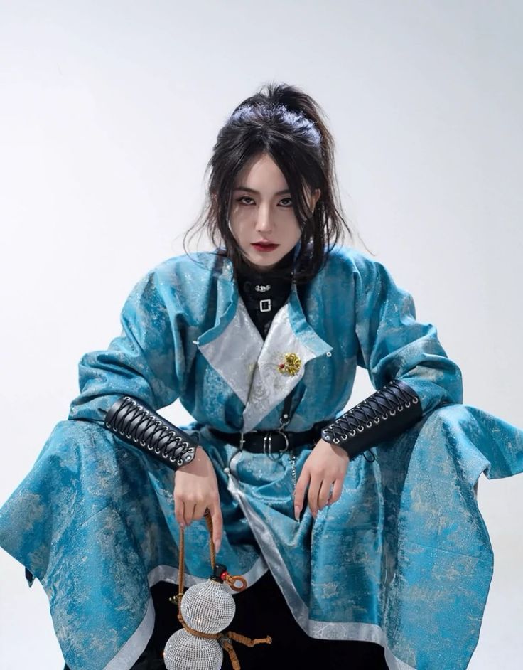 The Summer of Chinese Girls Ma-Face Skirt