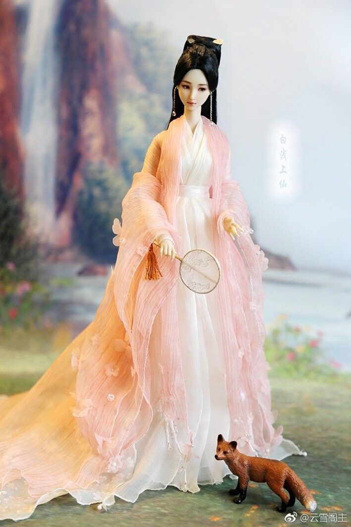 Affordable Elegance:The Charm of Hanfu Qixiong Ruqun at an Unbeatable Price Affordable Elegance:The Charm of Hanfu Qixiong Ruqun at an Unbeatable Price