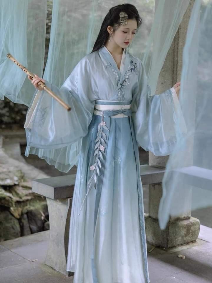 Short-Sleeve Cheongsam for Little Girls:Fashion and Tradition Meet Short-Sleeve Cheongsam for Little Girls:Fashion and Tradition Meet