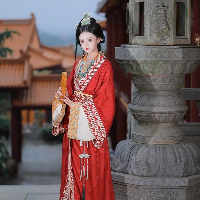 Nine-tailed Fox Hanfu Authentic Full Set:A Glimpse into an Otherworldly仙境 Nine-tailed Fox Hanfu Authentic Full Set:A Glimpse into an Otherworldly仙境