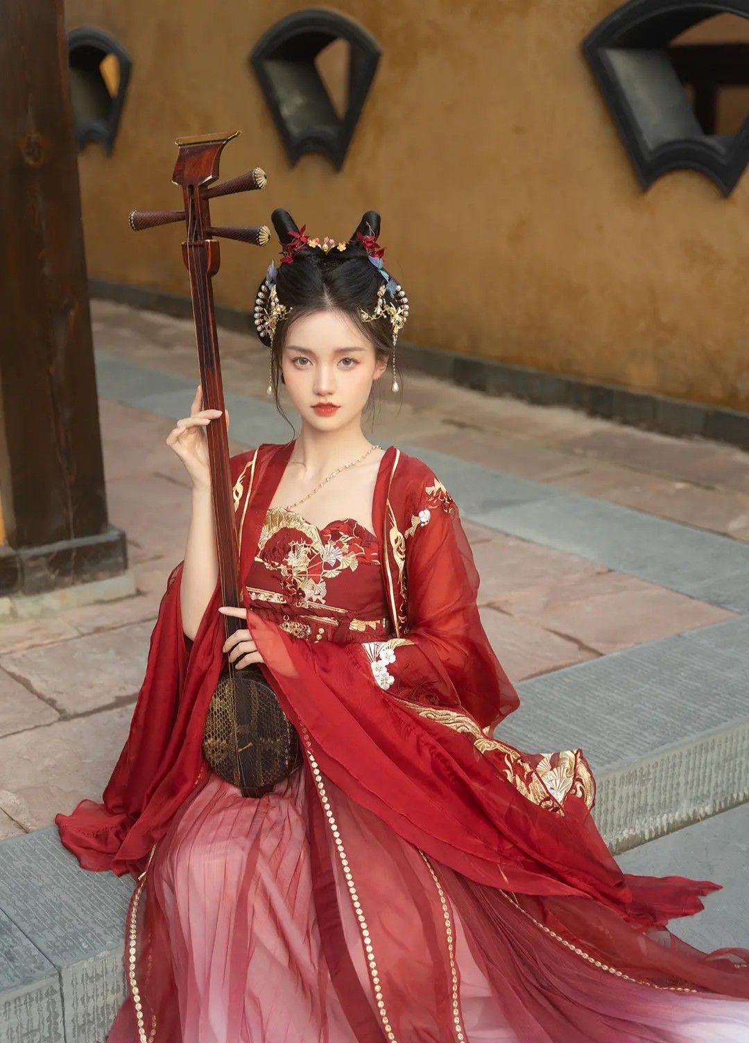 Ancient Girls Hanfu Fashion:The Rise of Traditional Costume in Elementary School