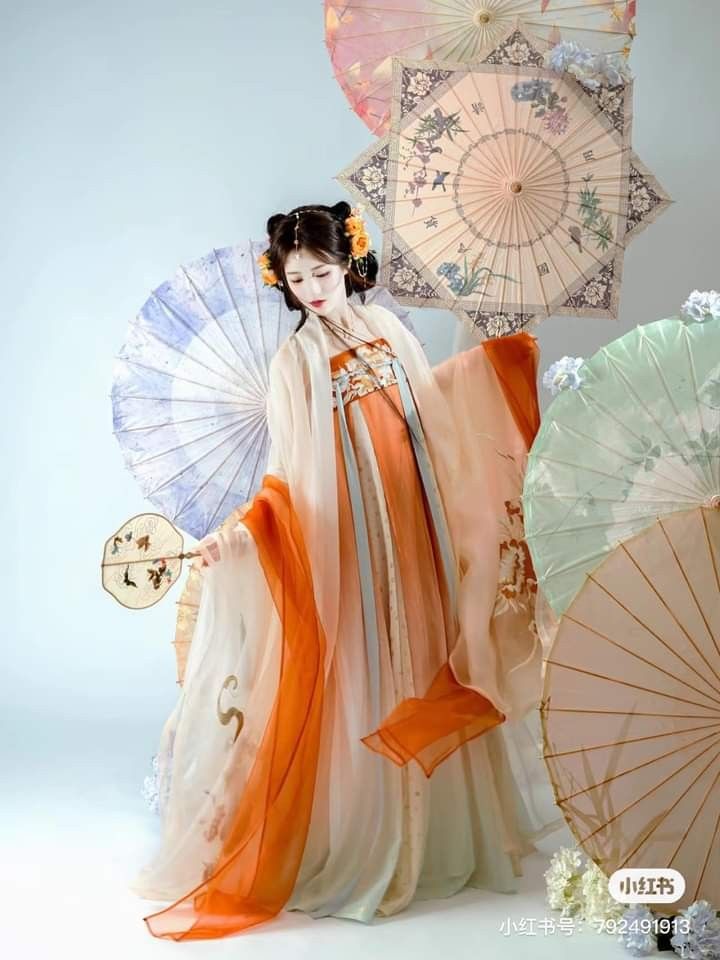 Buying Childrens Hanfu:A Guide to Traditional Chinese童装汉服购买指南
