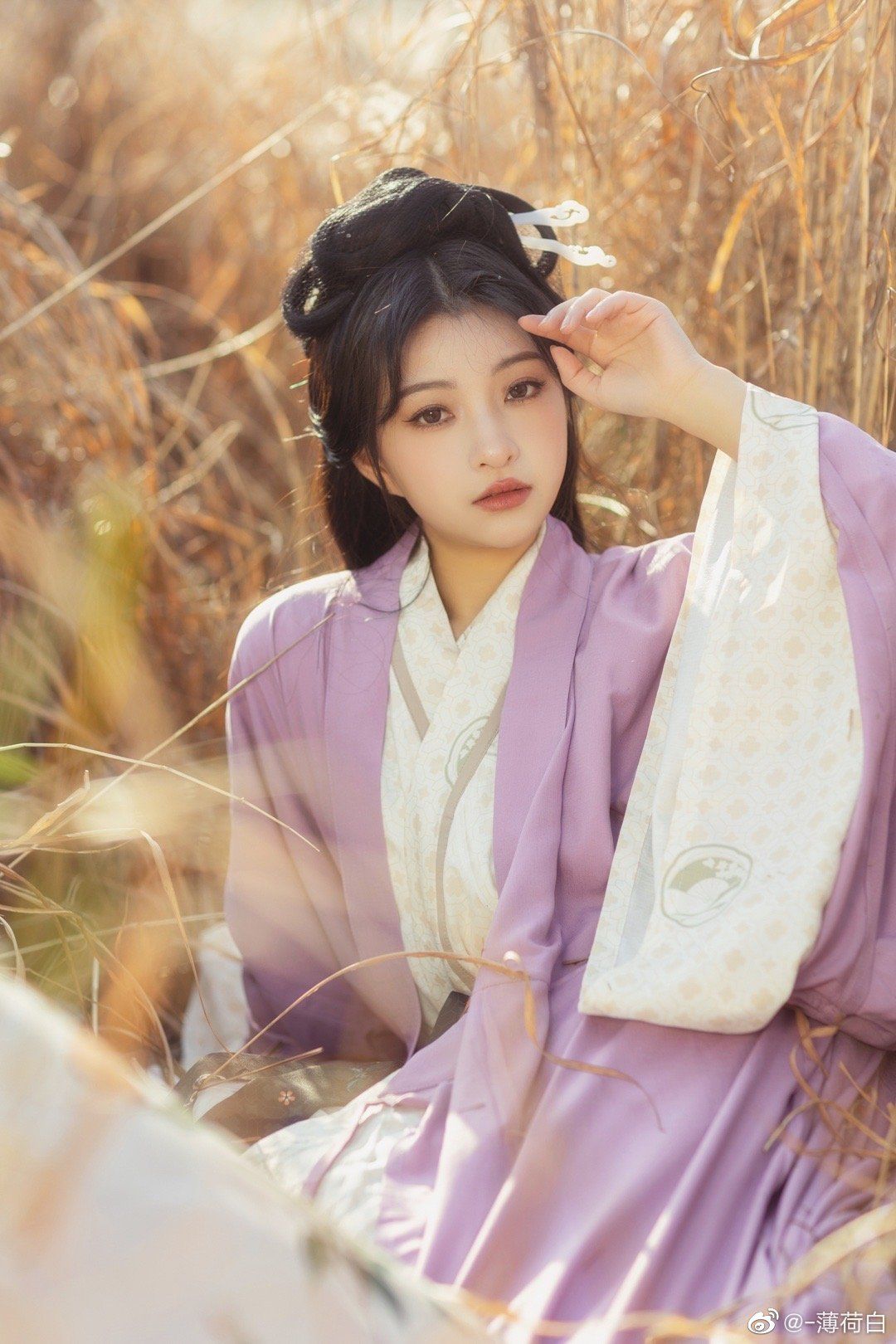 Reimagining Traditional Hanfu Skirts for Modern Women:A Journey of Fashion Evolution Reimagining Traditional Hanfu Skirts for Modern Women:A Journey of Fashion Evolution