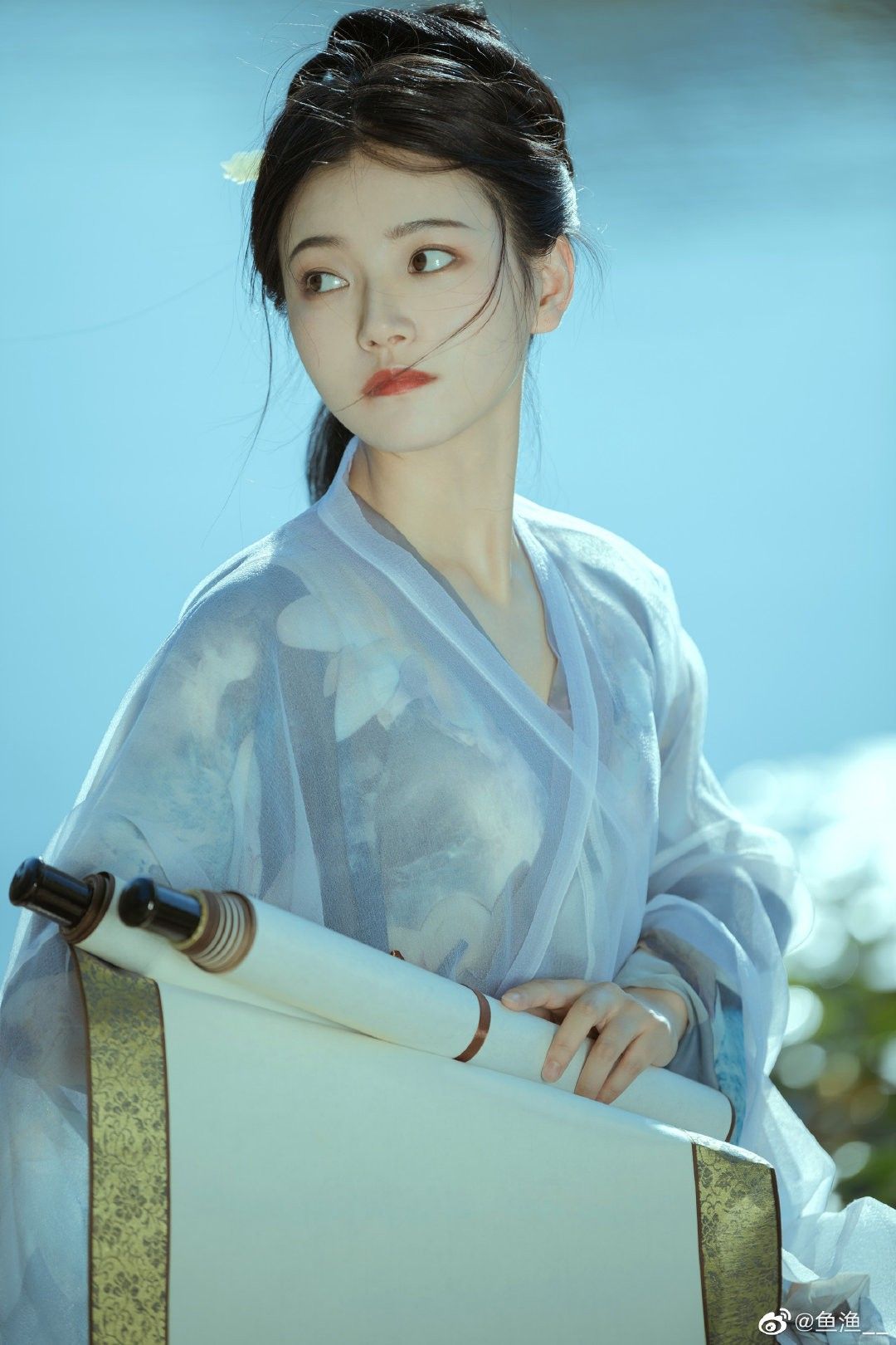The Equestrian Charm of Qingyas Horseface Skirt The Equestrian Charm of Qingyas Horseface Skirt