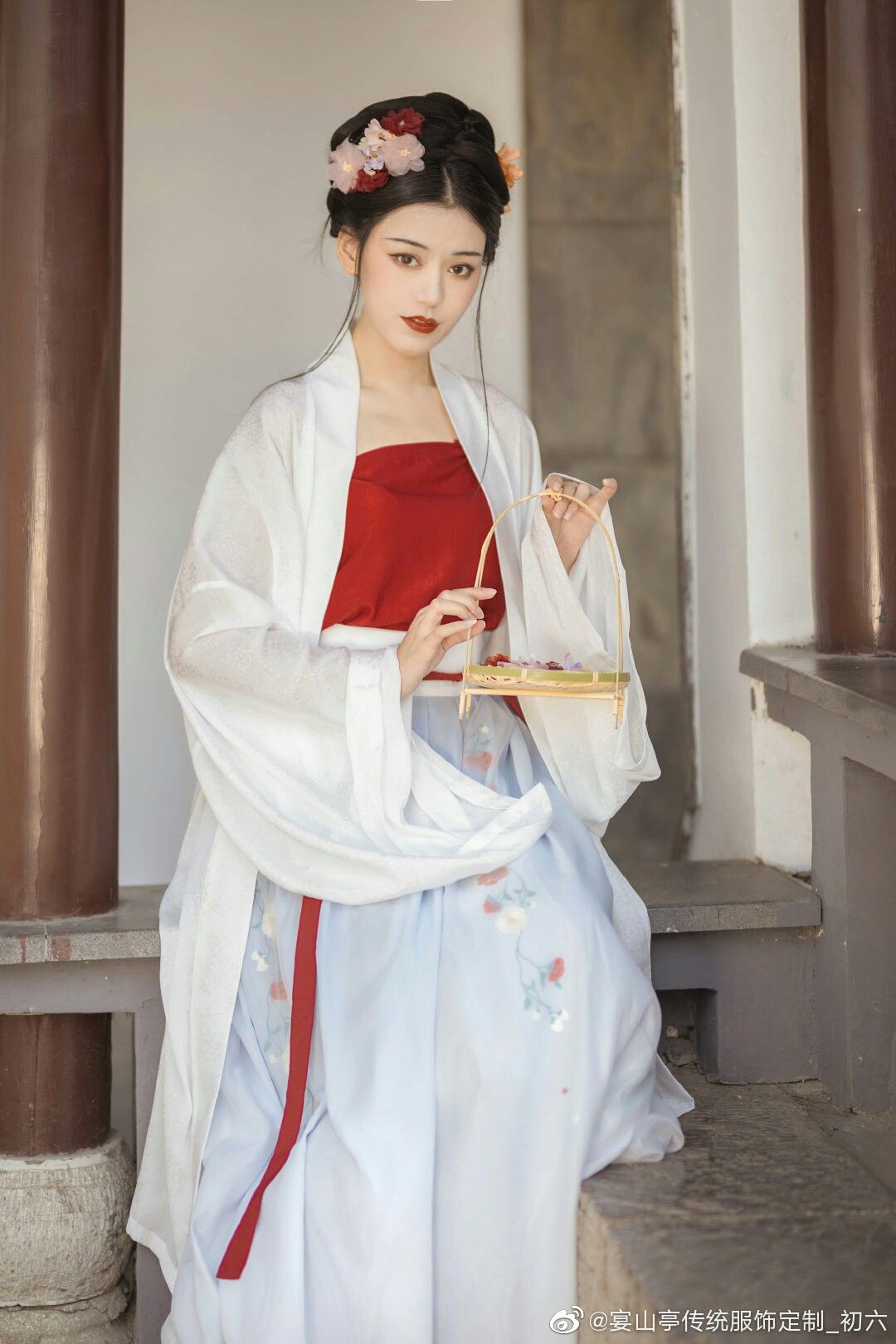 Embracing the Traditional Charm:Qipao Hair Accessories and Hairpins Embracing the Traditional Charm:Qipao Hair Accessories and Hairpins