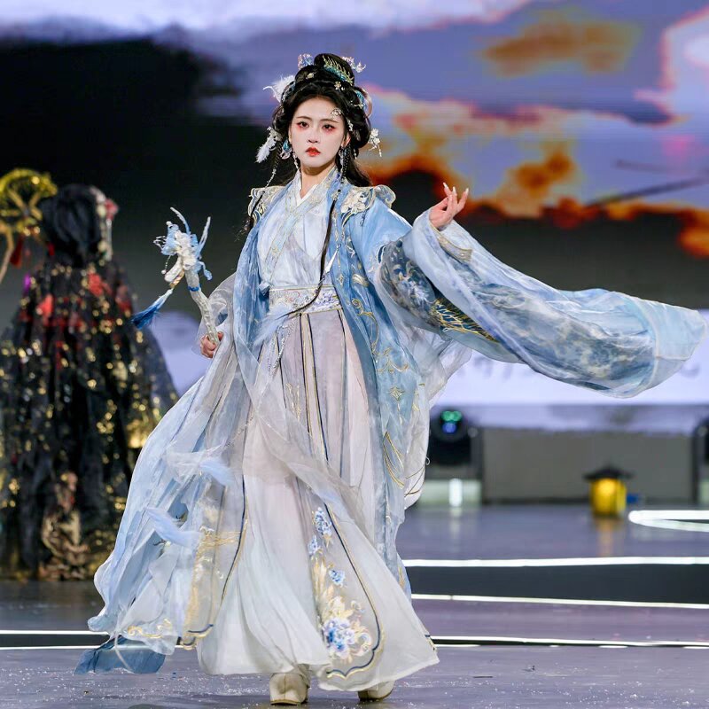 Childrens Tang-Style Hanfu Fashion:The New Internet Sensation Childrens Tang-Style Hanfu Fashion:The New Internet Sensation