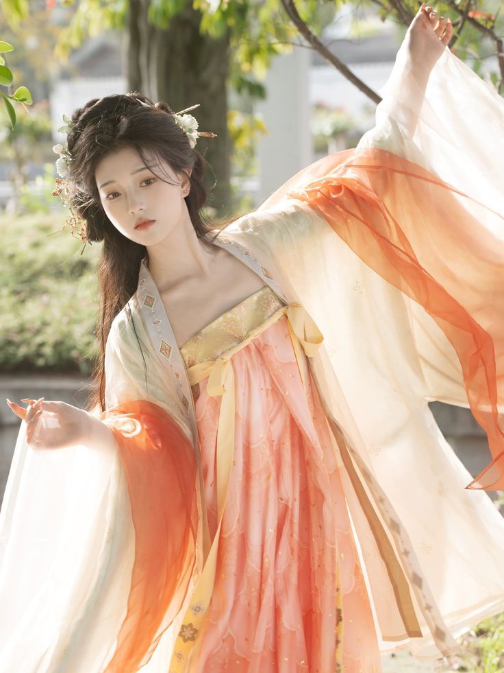 Starry Sky Deer and Traditional Chinese Hanfu:A Blend of Ancient and Modern Elegance Starry Sky Deer and Traditional Chinese Hanfu:A Blend of Ancient and Modern Elegance