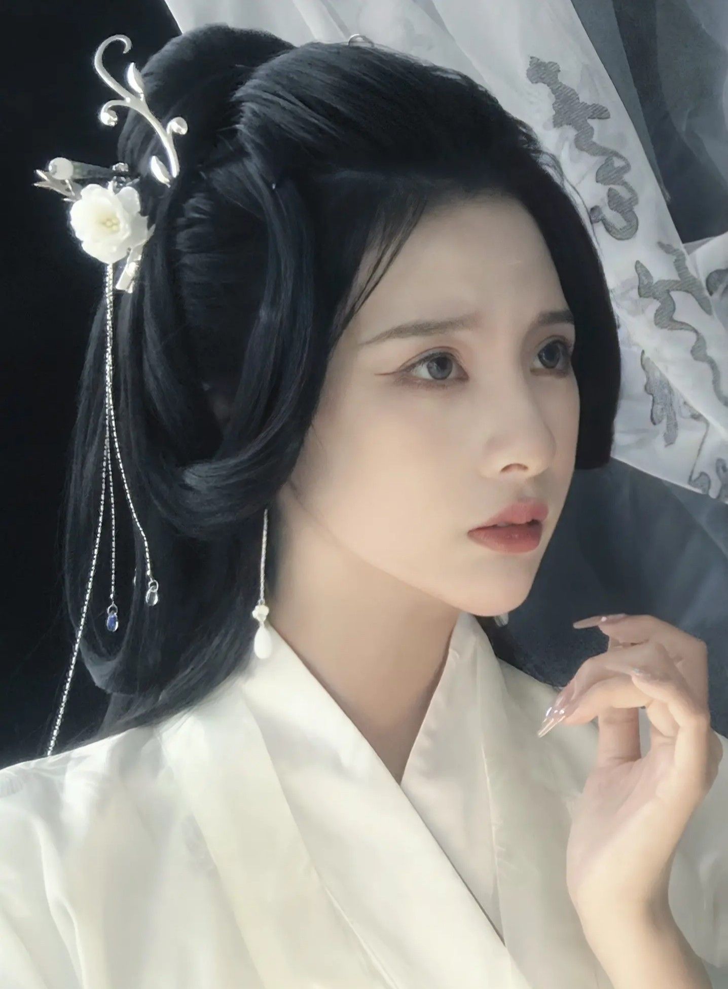 Young and Chic:The Rise of Mini-Sized Cheongsam Fashion Young and Chic:The Rise of Mini-Sized Cheongsam Fashion