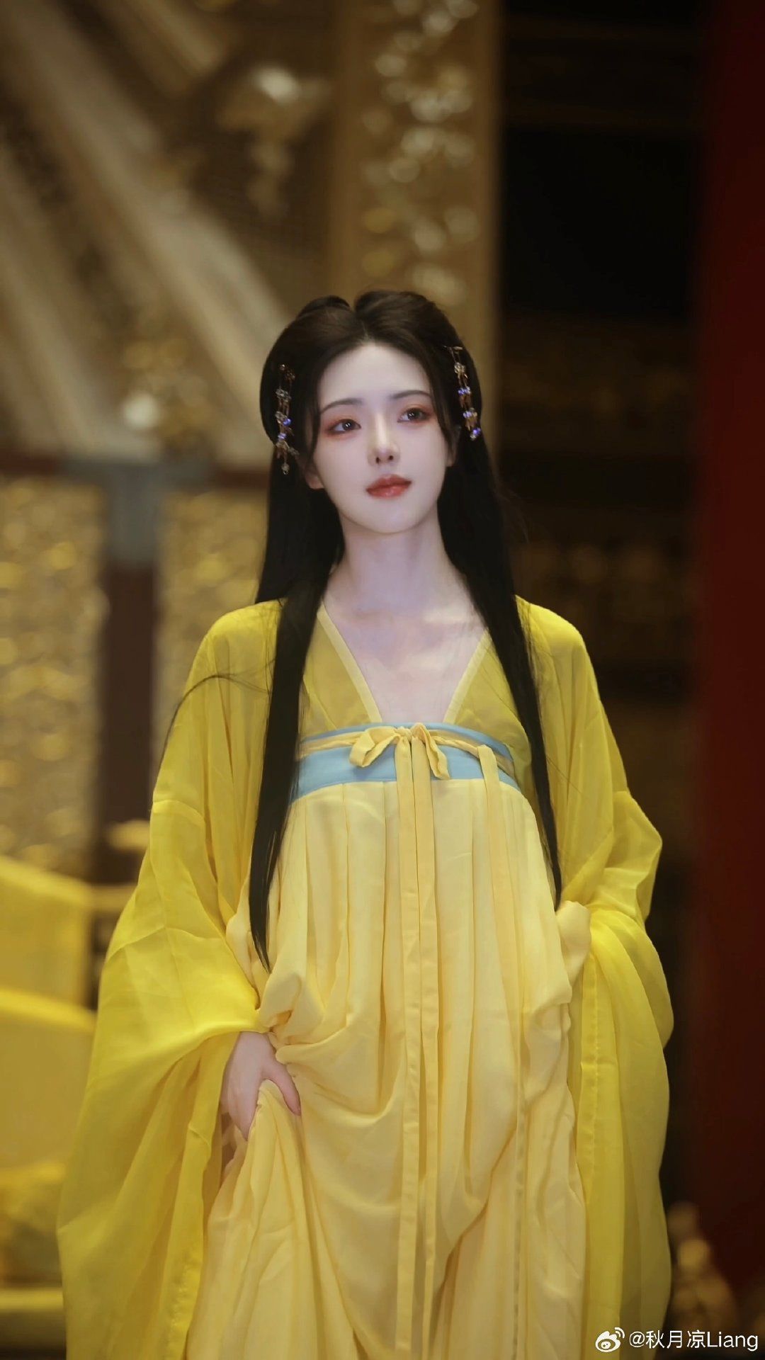 Embracing the New Chinese Elegance:The Advanced Charm of Qipao Embracing the New Chinese Elegance:The Advanced Charm of Qipao