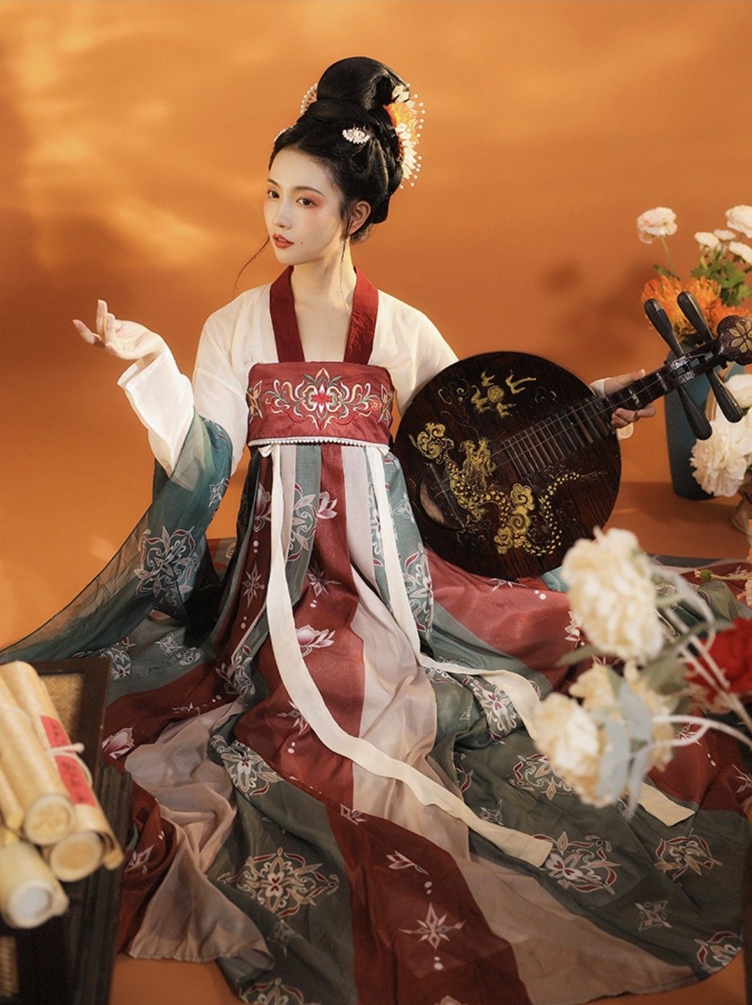 Blooming Beauty:The Story of Flower Fairy Hanfu Fashion