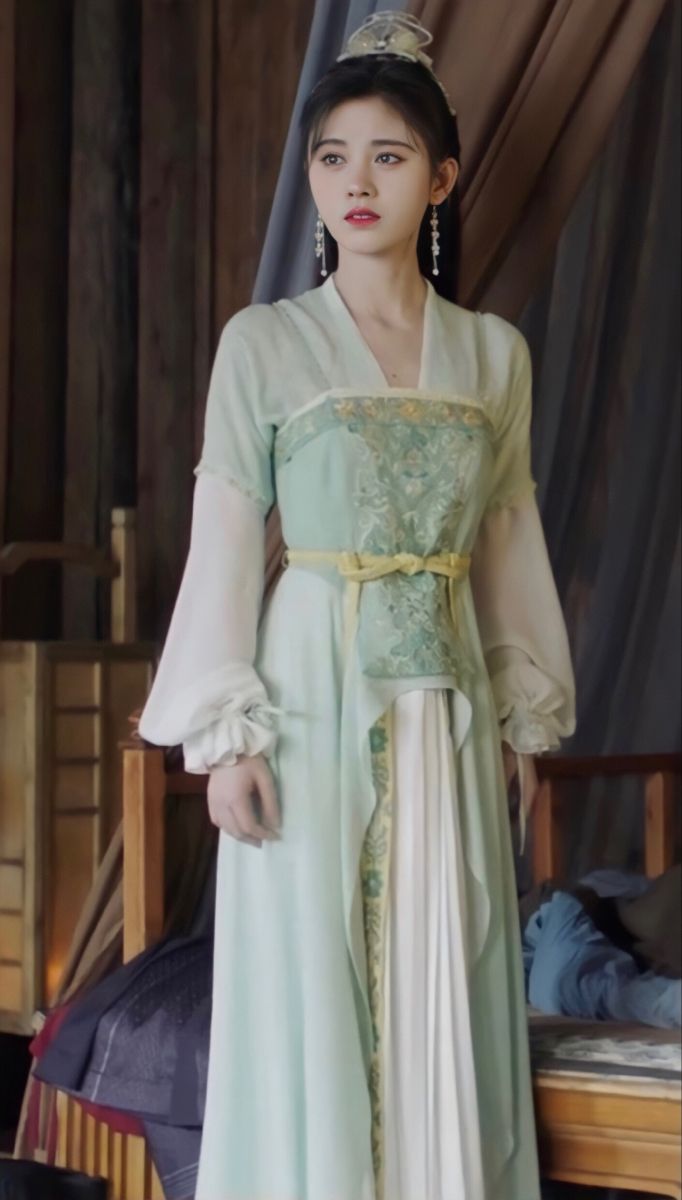 The Revival of Hanfu Traditional Chinese Scholars Attire for Adults The Revival of Hanfu Traditional Chinese Scholars Attire for Adults
