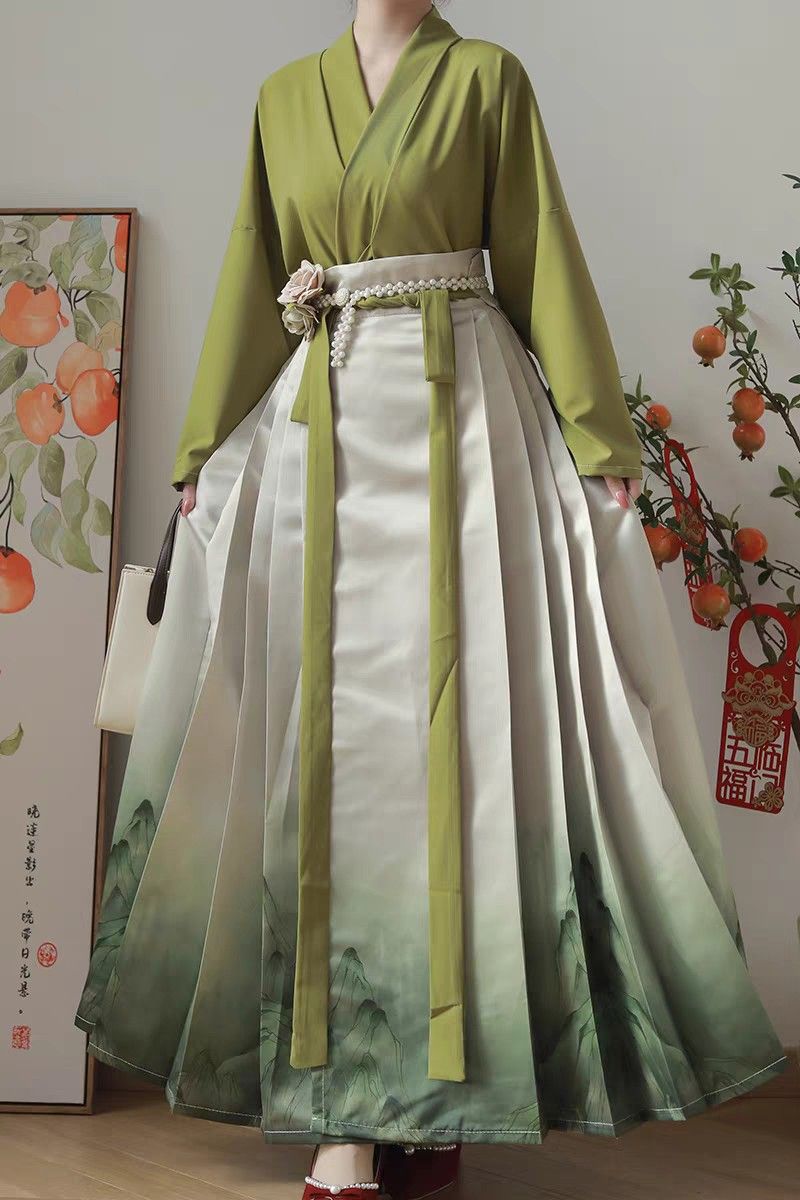 Embracing Traditional Elegance:The New 2021 Qipao Fashion Revolution Embracing Traditional Elegance:The New 2021 Qipao Fashion Revolution