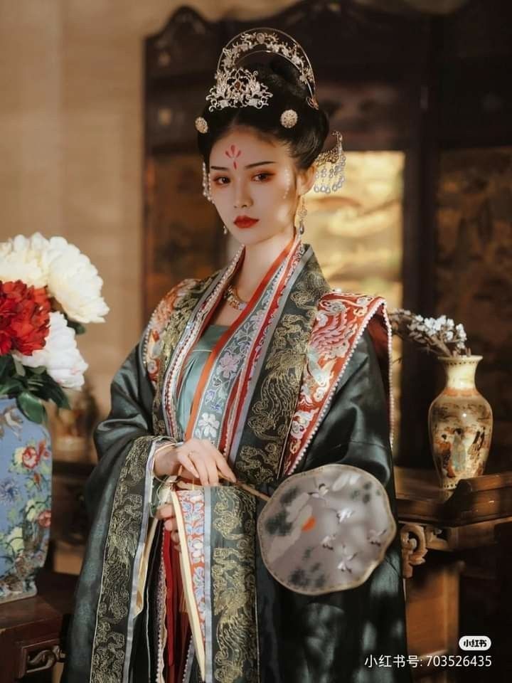 Spring Childrens Ancient Hanfu Fashion:A Journey into Traditional Chinese童装 Spring Childrens Ancient Hanfu Fashion:A Journey into Traditional Chinese童装