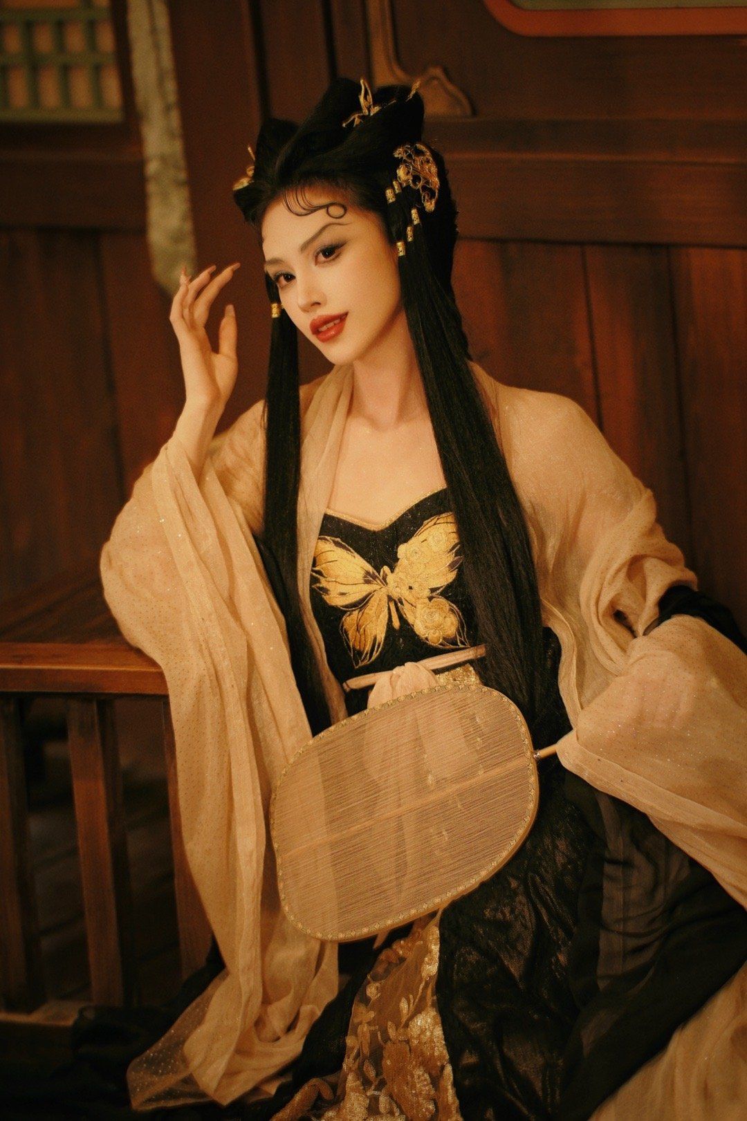 The Shoes to Complete Traditional Chinese Hanfu Attire The Shoes to Complete Traditional Chinese Hanfu Attire