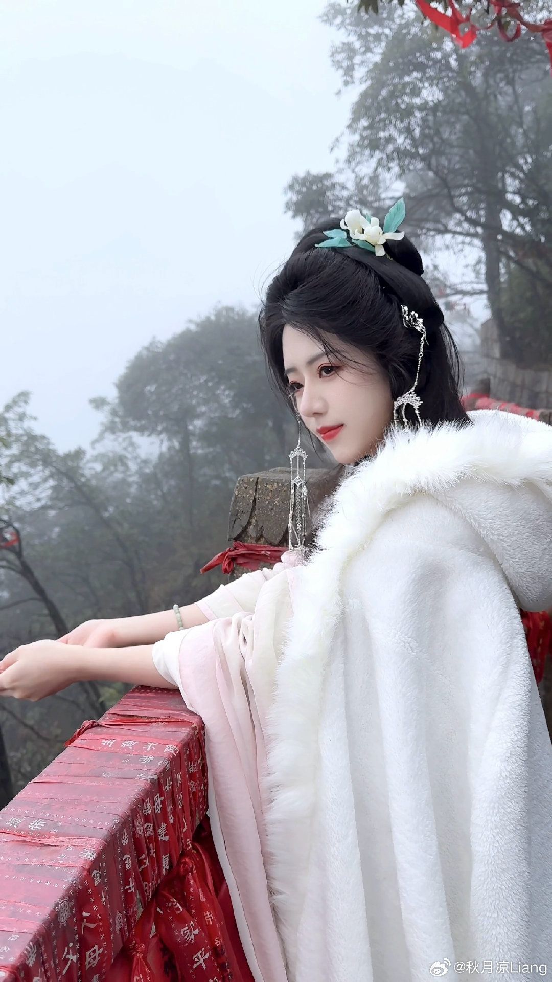 New Chinese Style:Light Traditional Vogue with Horseface Skirt Two-Piece Set New Chinese Style:Light Traditional Vogue with Horseface Skirt Two-Piece Set