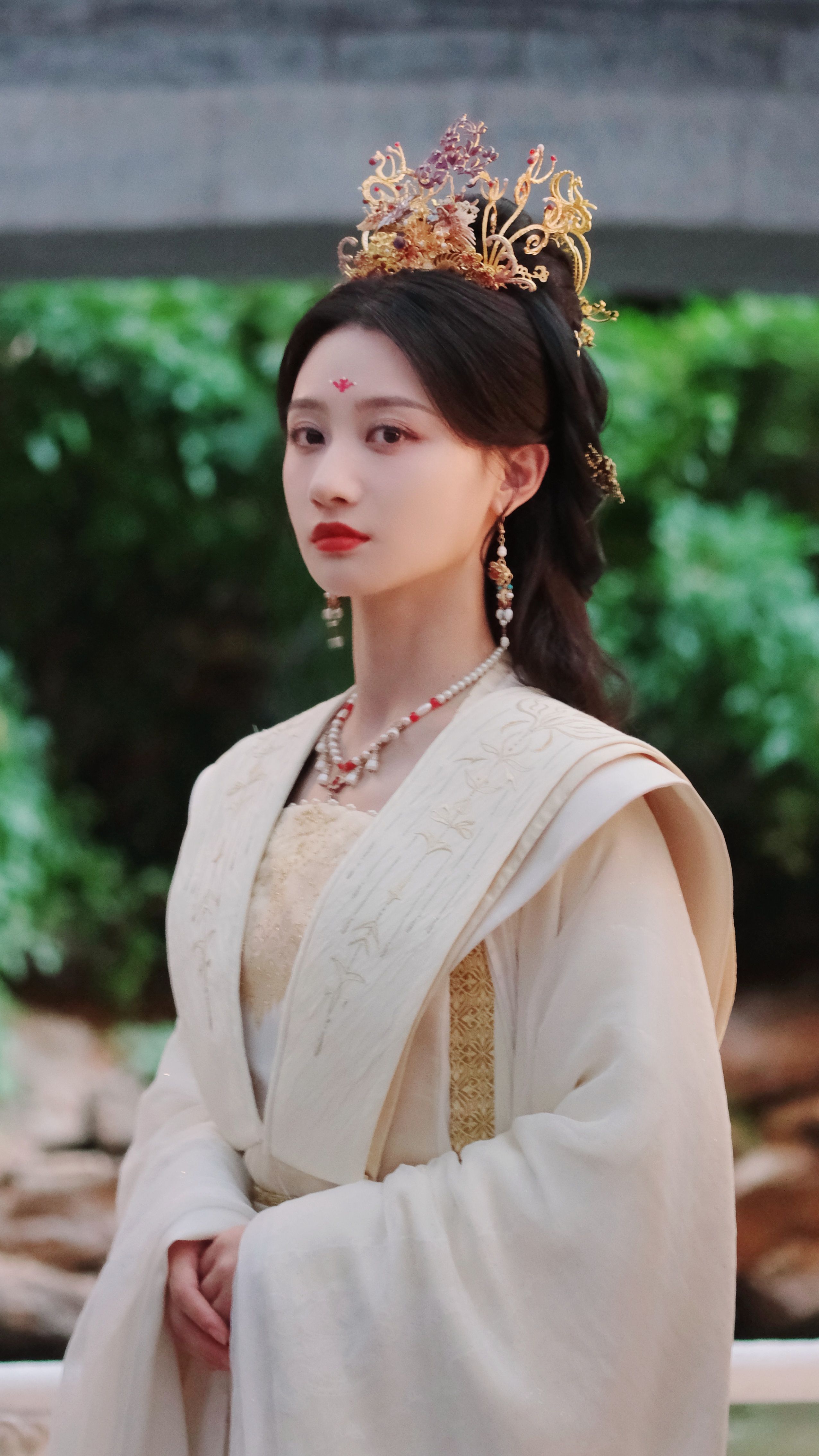 Plus-Size Hanfu Dress:Embracing Traditional Elegance in Modern Comfort Plus-Size Hanfu Dress:Embracing Traditional Elegance in Modern Comfort