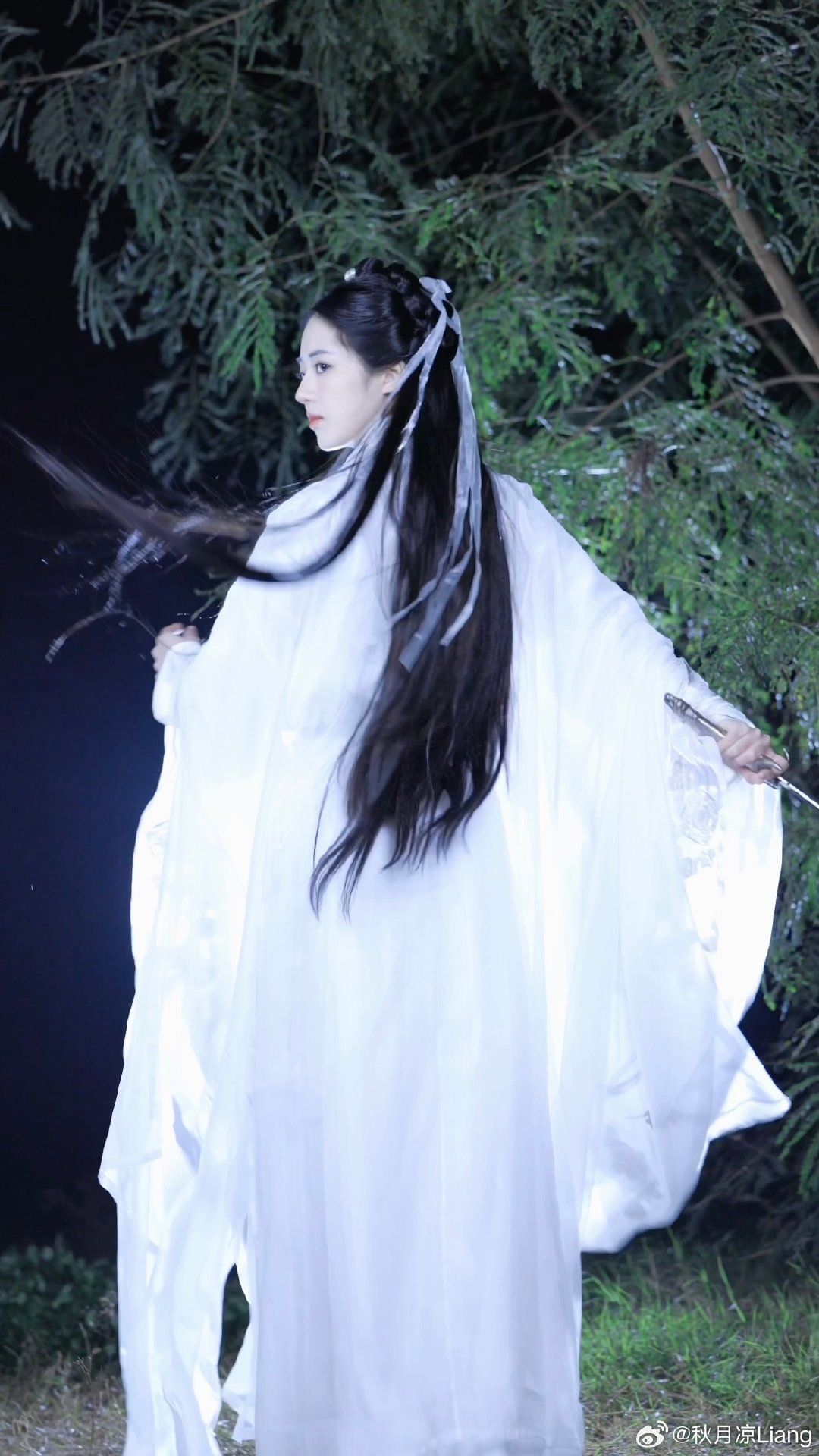 Summer Childrens Hanfu Costume Set for Girls:A Blend of Tradition and Comfort Summer Childrens Hanfu Costume Set for Girls:A Blend of Tradition and Comfort