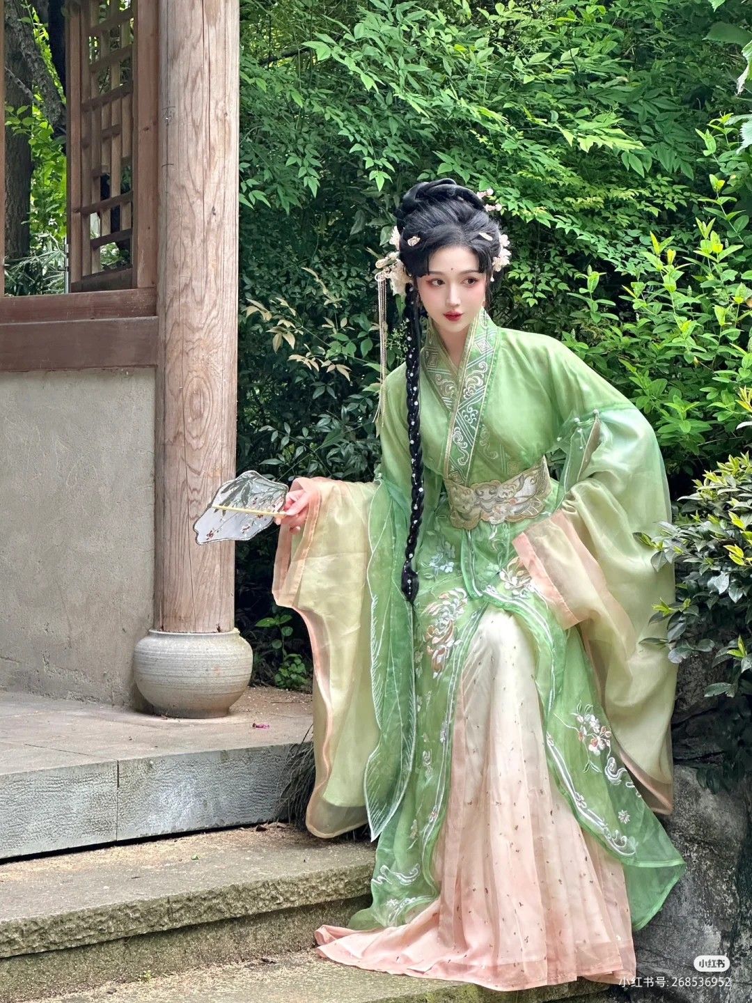 The Revival of Traditional Hanfu Wedding Attire in Modern Marriage Ceremonies The Revival of Traditional Hanfu Wedding Attire in Modern Marriage Ceremonies
