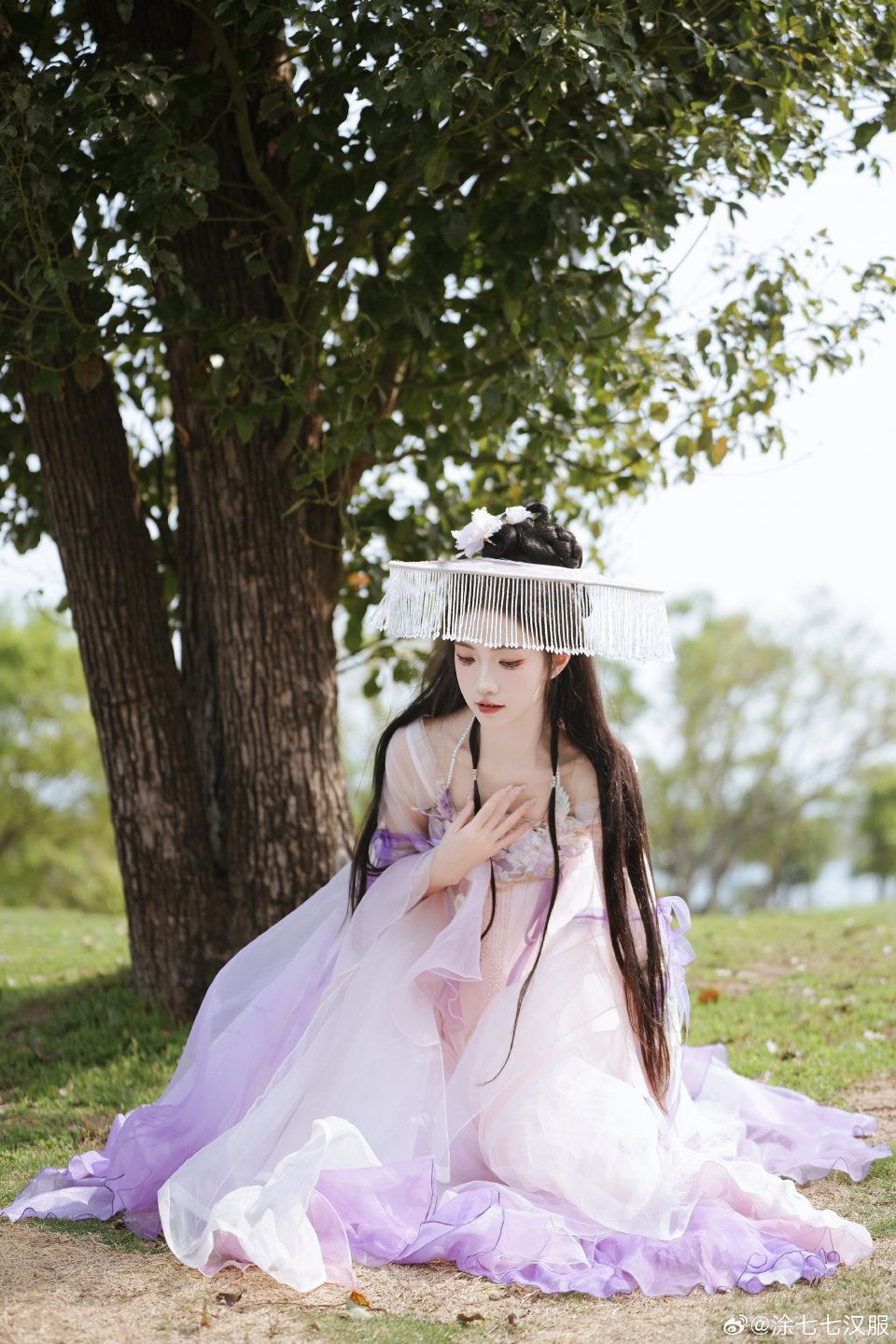 Traditional Tang-Style Chinese Womens Wear for Autumn-Winter Childrens Fashion