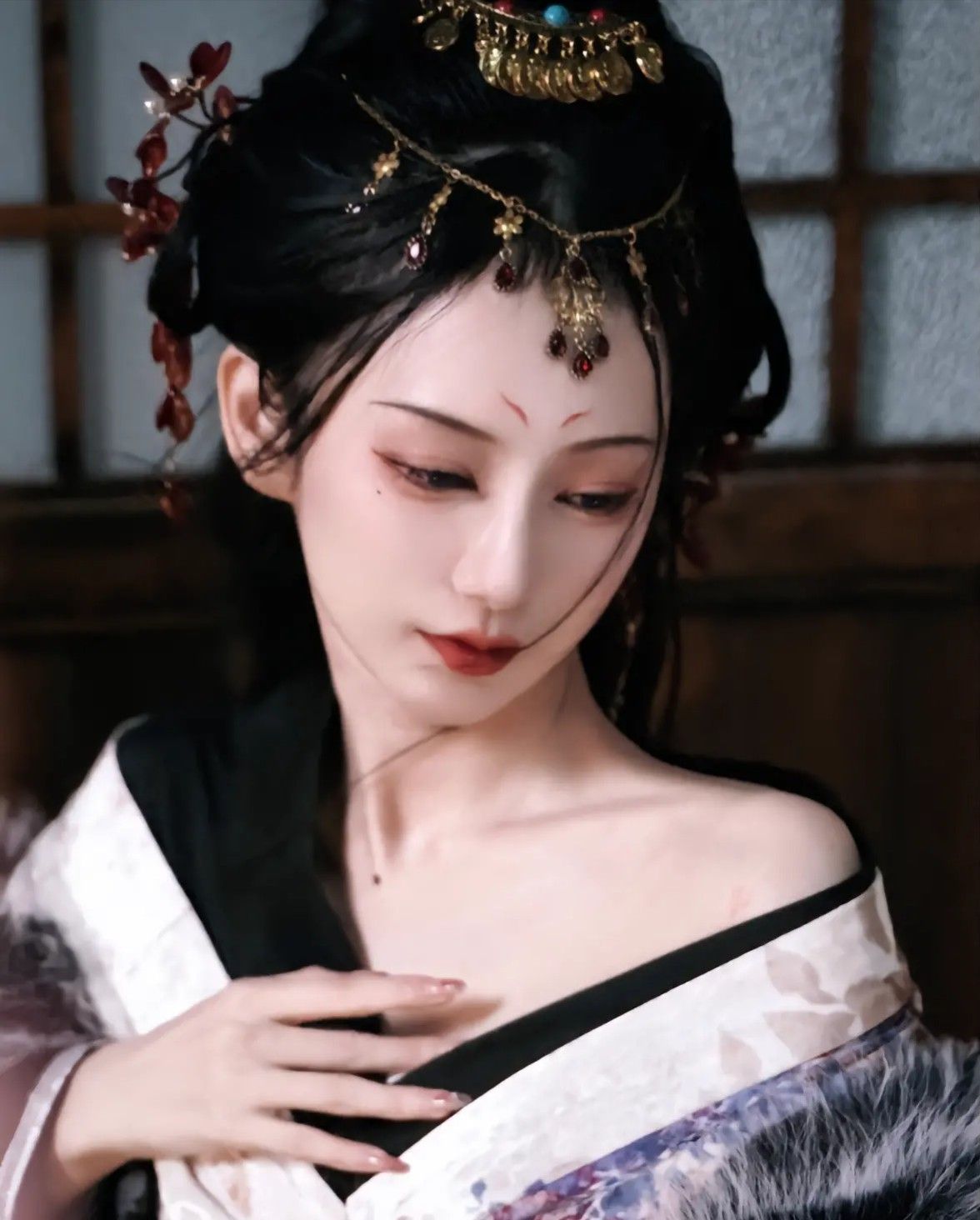 Traditional Chinese Elegance:A New-Style Cheongsam with Chinese-Style盘扣 Short Jacket for Women Traditional Chinese Elegance:A New-Style Cheongsam with Chinese-Style盘扣 Short Jacket for Women