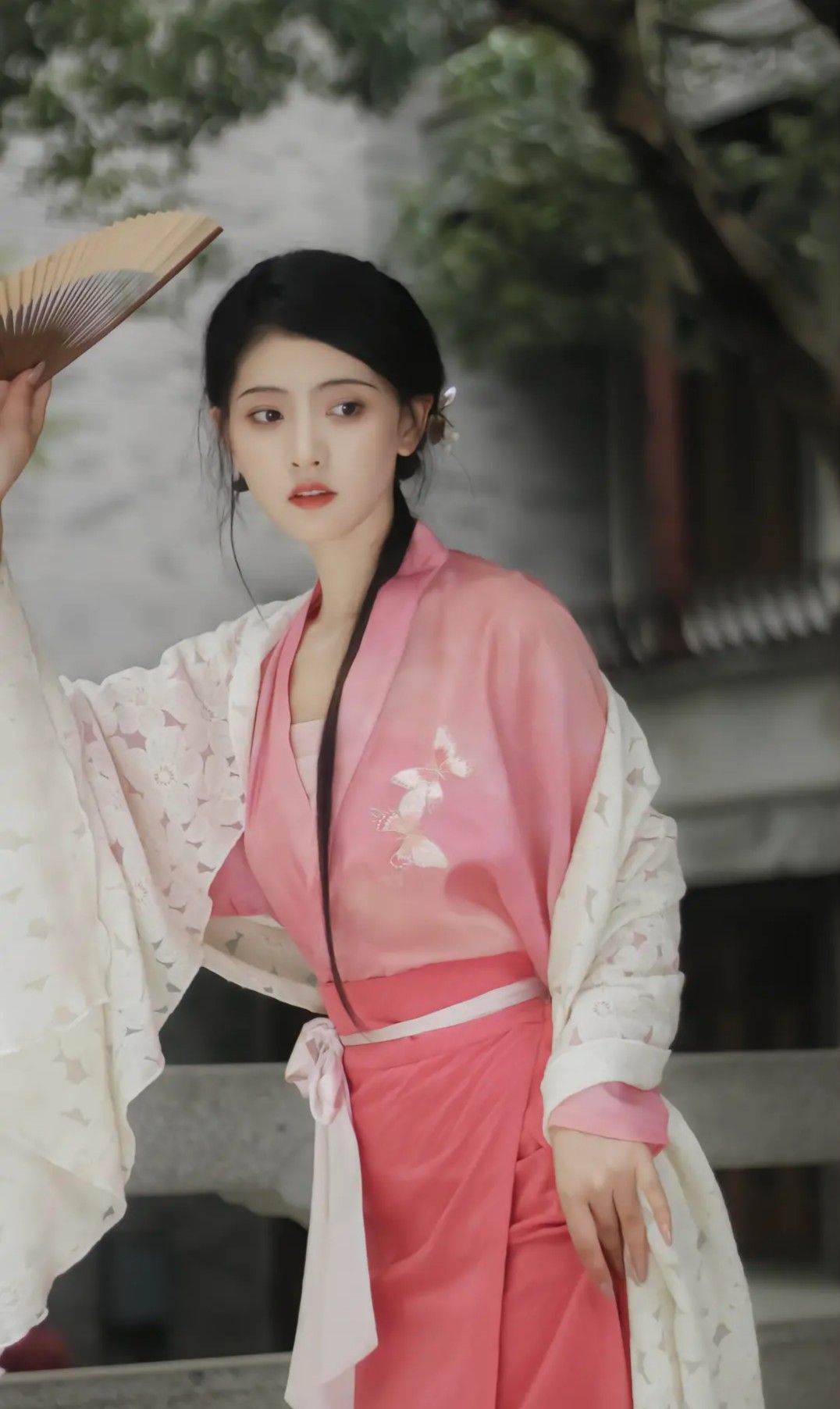 Embracing Traditional Chinese Elegance:Childrens Qipao Fashion Revolution