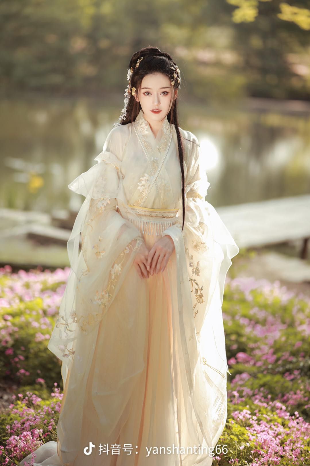 New Years Cheongsam Elegance for Little Girls New Years Cheongsam Elegance for Little Girls