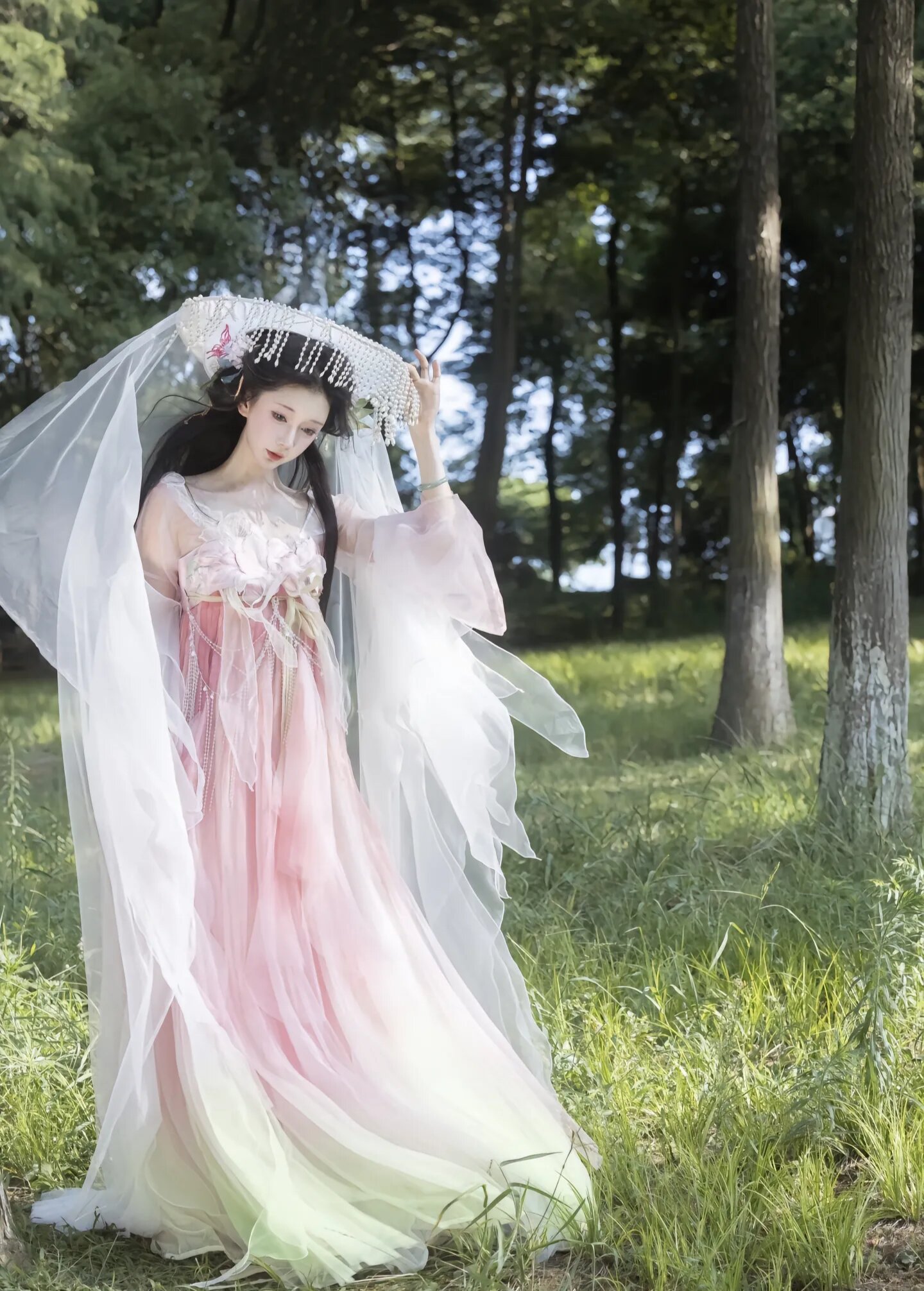 The Enchantment of Red Mulberry Silk Cheongsam:A Tale of Traditional Elegance The Enchantment of Red Mulberry Silk Cheongsam:A Tale of Traditional Elegance