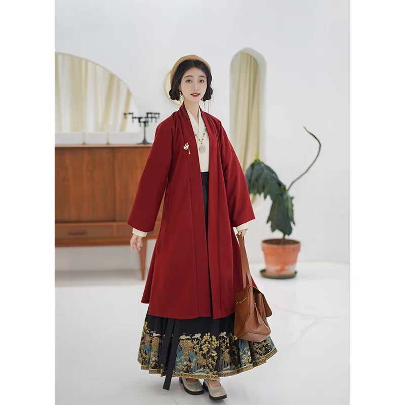 The Allure of White Hanfu Shoes:A Cultural Journey The Allure of White Hanfu Shoes:A Cultural Journey