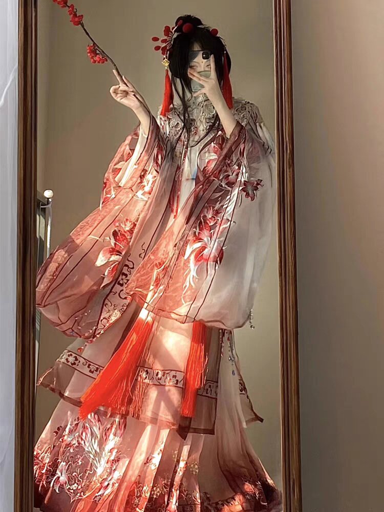 Exploring the Elegance of Womens Hanfu Dress:The Art of the Hanfu Dress for Women Exploring the Elegance of Womens Hanfu Dress:The Art of the Hanfu Dress for Women