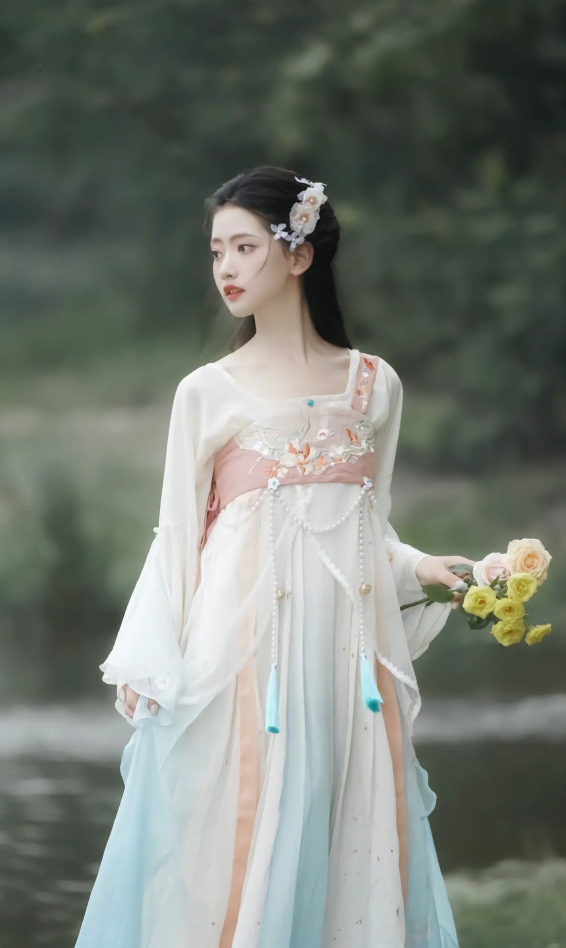 Children in Blue Cheongsam:A Cultural Glimpse Children in Blue Cheongsam:A Cultural Glimpse
