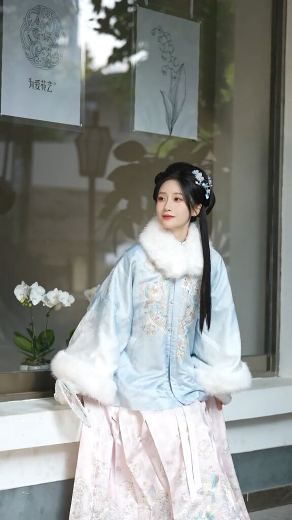 Chinese-Style Hanfu Summer女装,融合传统与现代的艺术展现 Chinese-Style Hanfu Summer女装,融合传统与现代的艺术展现