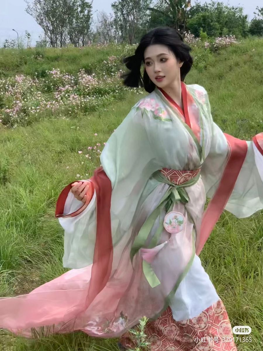 The Ethereal Beauty of the Thirteen-Plus Horseface Skirt:A Cultural Exploration The Ethereal Beauty of the Thirteen-Plus Horseface Skirt:A Cultural Exploration