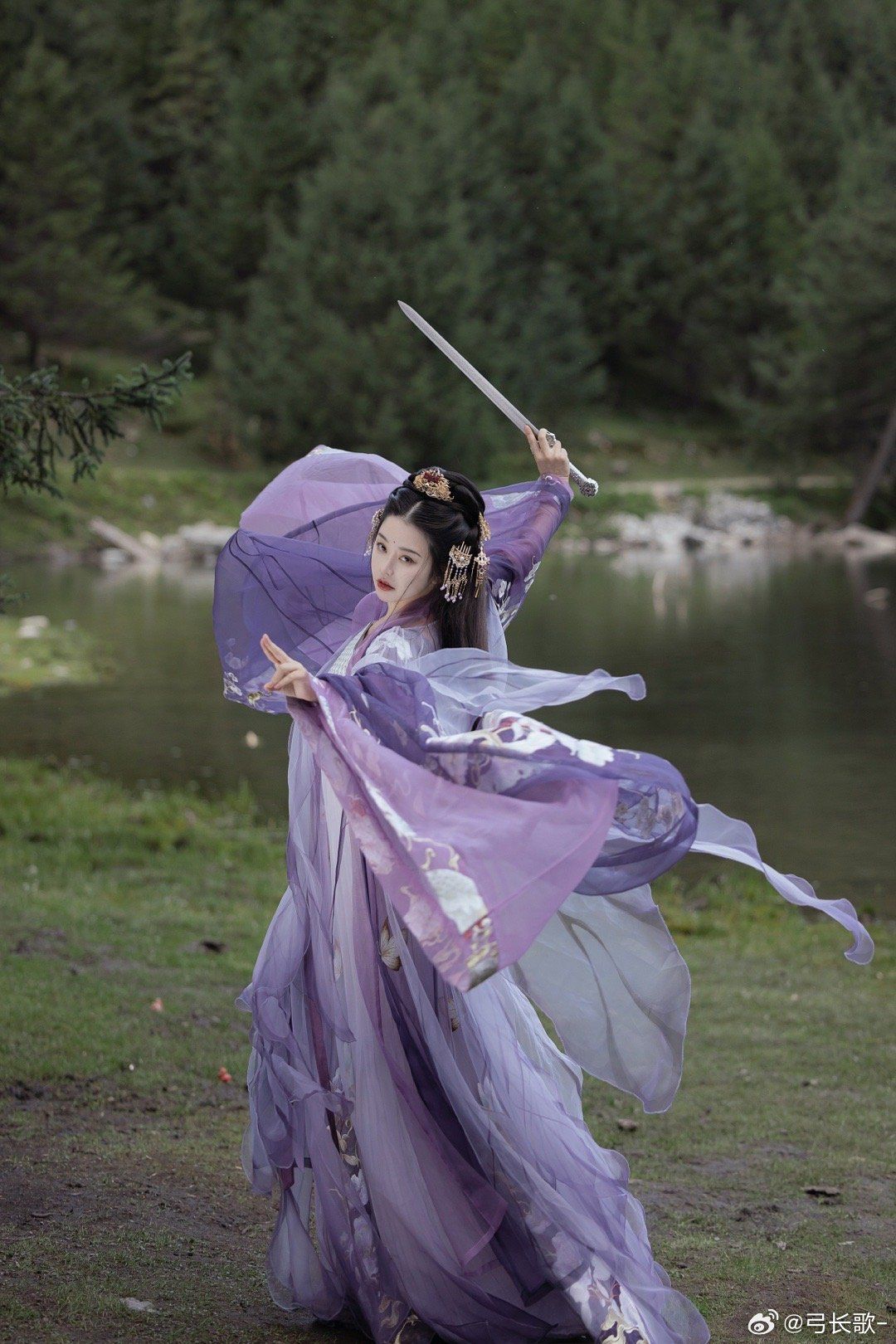 The Splendor of Hanfu Skirts:A Closer Look at the Lower-Half of Traditional Chinese Fashion The Splendor of Hanfu Skirts:A Closer Look at the Lower-Half of Traditional Chinese Fashion